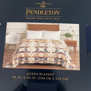 Pendleton Queen Blanket